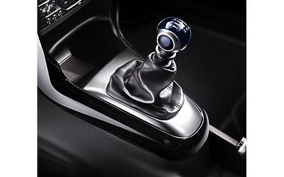 CITROEN DS3 CABRIO LANCIO SUL MERCATO DECAPOTTABILE FINO 120 KMH FANALE POSTERIORE 3D IPNOTICO TESTDRIVE PROVA SU STRADA FOTOGALLERY 001