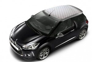 CITROEN DS3 CABRIO LANCIO SUL MERCATO DECAPOTTABILE FINO 120 KMH FANALE POSTERIORE 3D IPNOTICO TESTDRIVE PROVA SU STRADA FOTOGALLERY 004