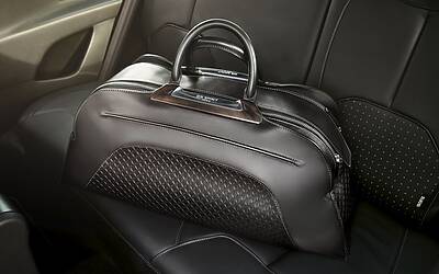 CITROEN DS3 CABRIO LANCIO SUL MERCATO DECAPOTTABILE FINO 120 KMH FANALE POSTERIORE 3D IPNOTICO TESTDRIVE PROVA SU STRADA FOTOGALLERY 013