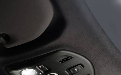 CITROEN DS3 CABRIO LANCIO SUL MERCATO DECAPOTTABILE FINO 120 KMH FANALE POSTERIORE 3D IPNOTICO TESTDRIVE PROVA SU STRADA FOTOGALLERY 052