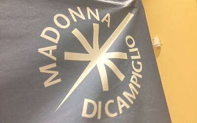 MADONNA DI CAMPIGLIO DIGITALE IL BACKSTAGE DELLA GARA DI COPPA DEL MONDO DI SCI ALPINO E 100 HOTSPOT GRATUITI PER LA FREE WIFI TURISTICA A DISPOSIZIONE DEI TURISTI 037