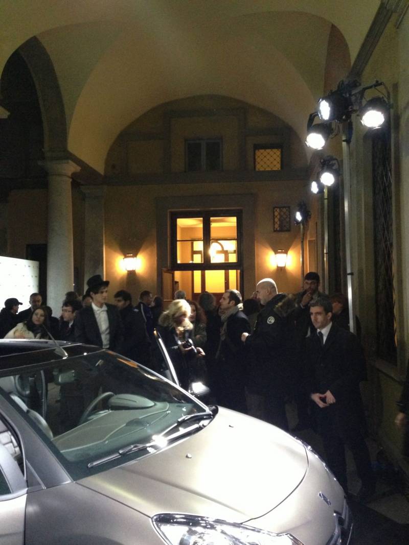 SERATA DI GALA E BENEFICENZA PER IL LANCIO CITROEN DS3 CABRIO LUOMO VOGUE MODA FASHION STYLE MILANO 15