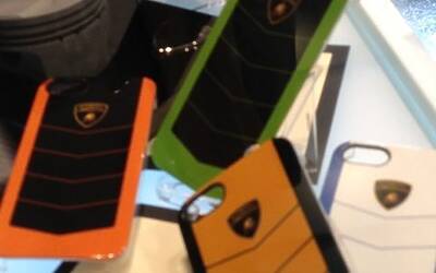 CELLY IL LANCIO MILANESE DELEL NUOVE INCREDIBILI COVER ESCLUSIVE PER IPHONE IPAD MINI SAMSUNG IN COLLABORAZIONE CON MARVEL MUVIT LAMBORGHINI ALLO SPAZIO ANNILUCE 19