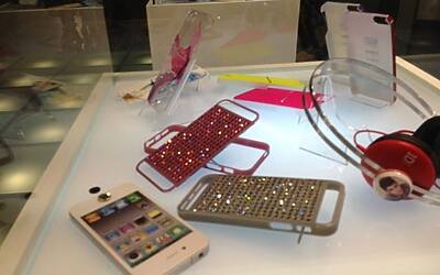 CELLY IL LANCIO MILANESE DELEL NUOVE INCREDIBILI COVER ESCLUSIVE PER IPHONE IPAD MINI SAMSUNG IN COLLABORAZIONE CON MARVEL MUVIT LAMBORGHINI ALLO SPAZIO ANNILUCE 63