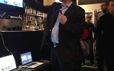 NIKON D7100 LA SERATA DI LANCIO DELLE NUOVE FOTOCAMERE NIKON AL VIRGIN CAFE DI MILANO CON TUTTA LA GAMMA DELLE MACCHINE FOTOGRAFICHE DIGITALI REFLEX E MIRRORLESS BRIDGE 13