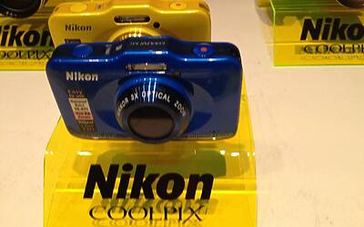 NIKON D7100 LA SERATA DI LANCIO DELLE NUOVE FOTOCAMERE NIKON AL VIRGIN CAFE DI MILANO CON TUTTA LA GAMMA DELLE MACCHINE FOTOGRAFICHE DIGITALI REFLEX E MIRRORLESS BRIDGE 39