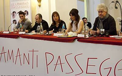 ALMODOVAR PRESS CONFERENCE 01