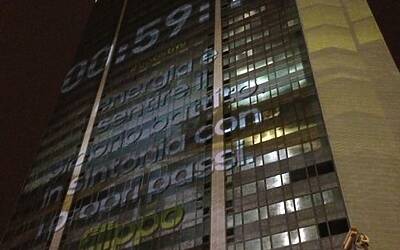 BOOSTMI ADIDAS BOOST MILANO LEVENTO PIU COOL E GLAMOUR AL GRATTACIELO PIRELLI DI MILANO PER IL LANCIO DELLE NUOVE ED ESCLUSIVA SCARPE DA RUNNING ADIDAS ENERGY BOOST 004