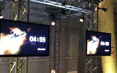 BOOSTMI ADIDAS BOOST MILANO LEVENTO PIU COOL E GLAMOUR AL GRATTACIELO PIRELLI DI MILANO PER IL LANCIO DELLE NUOVE ED ESCLUSIVA SCARPE DA RUNNING ADIDAS ENERGY BOOST 037