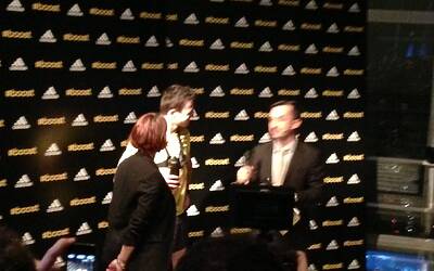 BOOSTMI ADIDAS BOOST MILANO LEVENTO PIU COOL E GLAMOUR AL GRATTACIELO PIRELLI DI MILANO PER IL LANCIO DELLE NUOVE ED ESCLUSIVA SCARPE DA RUNNING ADIDAS ENERGY BOOST 056