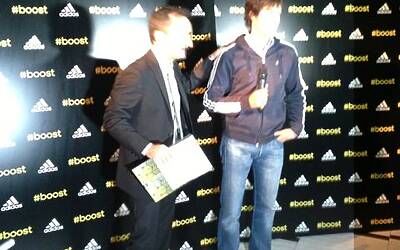 BOOSTMI ADIDAS BOOST MILANO LEVENTO PIU COOL E GLAMOUR AL GRATTACIELO PIRELLI DI MILANO PER IL LANCIO DELLE NUOVE ED ESCLUSIVA SCARPE DA RUNNING ADIDAS ENERGY BOOST 088