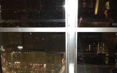 BOOSTMI ADIDAS BOOST MILANO LEVENTO PIU COOL E GLAMOUR AL GRATTACIELO PIRELLI DI MILANO PER IL LANCIO DELLE NUOVE ED ESCLUSIVE SCARPE 03