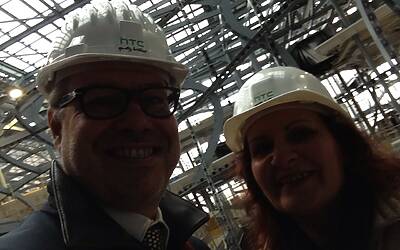 HTC ONE SMARTPHONE ANDROID IN ALLUMINIO LA PRESENTAZIONE A ROMA NELLA NUVOLA DI FUKSAS IN COSTRUZIONE DENTRO IL CANTIERE DEL CENTRO CONGRESSI PIU INNOVATIVO DITALIA 58