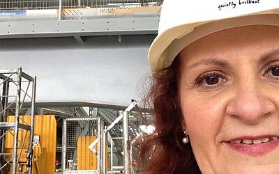 HTC ONE SMARTPHONE ANDROID IN ALLUMINIO LA PRESENTAZIONE A ROMA NELLA NUVOLA DI FUKSAS IN COSTRUZIONE DENTRO IL CANTIERE DEL CENTRO CONGRESSI PIU INNOVATIVO DITALIA 61