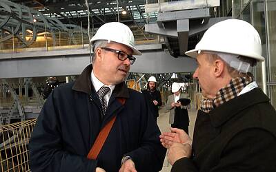 HTC ONE SMARTPHONE ANDROID IN ALLUMINIO LA PRESENTAZIONE A ROMA NELLA NUVOLA DI FUKSAS IN COSTRUZIONE DENTRO IL CANTIERE DEL CENTRO CONGRESSI PIU INNOVATIVO DITALIA 67