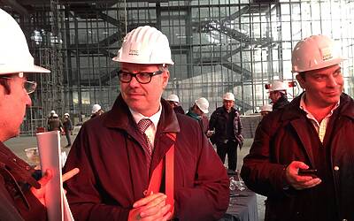 HTC ONE SMARTPHONE ANDROID IN ALLUMINIO LA PRESENTAZIONE A ROMA NELLA NUVOLA DI FUKSAS IN COSTRUZIONE DENTRO IL CANTIERE DEL CENTRO CONGRESSI PIU INNOVATIVO DITALIA 85