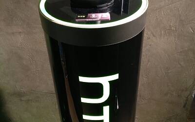 HTC ONE SMARTPHONE LTE ANDROID LA SERATA E LA FESTA DI LANCIO A MILANO AL MIB DI PIAZZA AFFARI PER CELEBRARE IL NUOVO PRODOTTO 041