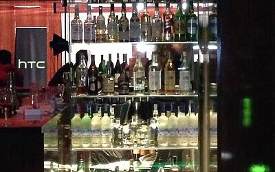 HTC ONE SMARTPHONE LTE ANDROID LA SERATA E LA FESTA DI LANCIO A MILANO AL MIB DI PIAZZA AFFARI PER CELEBRARE IL NUOVO PRODOTTO 101