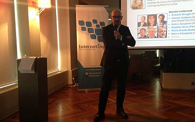 INTERNETDAYS INTERNET DAYS SI PRESENTA A MILANO NELLA PLENDIDA CORNICE DELLA TERRAZZA MARTINI E RACCONTA IL NUOVO EVENTO DIGITALE CHE COPRIRA TUTTE LE BEST PRACTICE DEL MONDO DELLINNOVAZIONE E DELLA COMUNICAZIONE 41