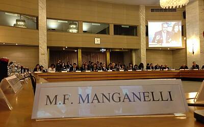 KEY4BIZ BEYOND DUBAI WCIT LA CENA DI GALA HOTEL HASSLER ED IL CONVEGNO ISTITUZIONALE ALLA FARNESINA MINISTERO DEGLI ESTERI DI ROMA DOVE SI SONO DISCUSSI I FUTURI ASSETTI DELLA RETE INTERNET 068