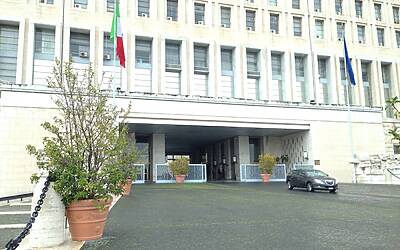 KEY4BIZ BEYOND DUBAI WCIT LA CENA DI GALA HOTEL HASSLER ED IL CONVEGNO ISTITUZIONALE ALLA FARNESINA MINISTERO DEGLI ESTERI DI ROMA DOVE SI SONO DISCUSSI I FUTURI ASSETTI DELLA RETE INTERNET 124