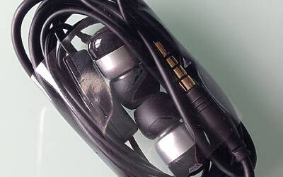 PADFONE 2 ASUS UNBOXING LO SMARTPHONE ANDROID CHE SI INTEGRA E DIVENTA UN TABLET IN UN PEZZO UNICO 23