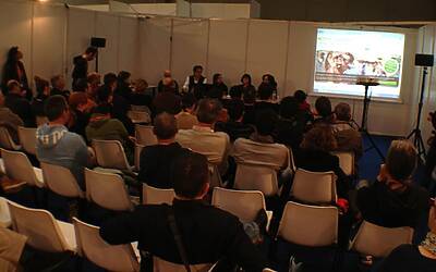 PHOTOSHOW 2013 LA MANIFESTAZIONE DELLA FOTOGRAFIA DIGITALE CHE SI TIENE A FIERAMILANO CITY DOVE LA FOTOGRAFIA DA SPETTACOLO E SI PRESENTANO I NUOVI PRODOTTI AL MERCATO 045