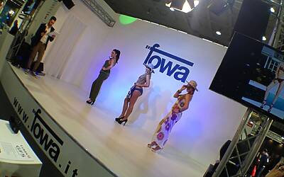 PHOTOSHOW 2013 LA MANIFESTAZIONE DELLA FOTOGRAFIA DIGITALE CHE SI TIENE A FIERAMILANO CITY DOVE LA FOTOGRAFIA DA SPETTACOLO E SI PRESENTANO I NUOVI PRODOTTI AL MERCATO 069