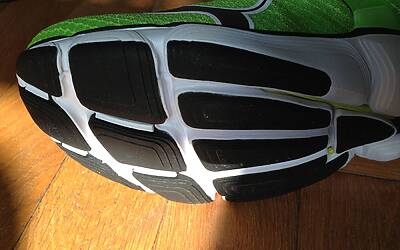 PUMA MOBIUM ELITE SCARPE DA RUNNING UNBOXING SENZATIMORE PROVA TECNICA SU STRADA PRIMO TEST DRIVE CORSA URBANA MILANO CITTA 75