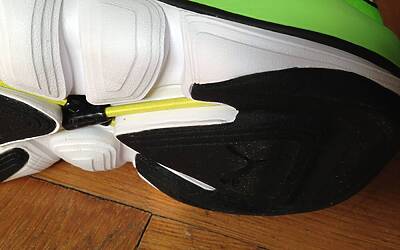 PUMA MOBIUM ELITE SCARPE DA RUNNING UNBOXING SENZATIMORE PROVA TECNICA SU STRADA PRIMO TEST DRIVE CORSA URBANA MILANO CITTA 77