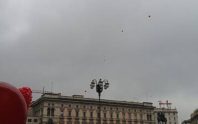 STRAMILANO 2013 42 edizione LE FOTO INEDITE DELLA CORSA PODISITICA PIU ESCLUSIVA E DIVERTENTE DI MILANO CON I RUNNER PIU DINAMICI E SCATTANTI 018