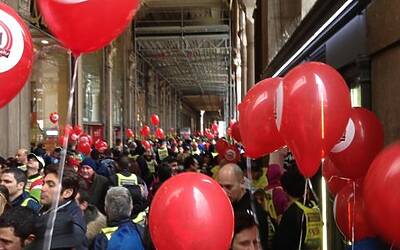 STRAMILANO 2013 42 edizione LE FOTO INEDITE DELLA CORSA PODISITICA PIU ESCLUSIVA E DIVERTENTE DI MILANO CON I RUNNER PIU DINAMICI E SCATTANTI 031