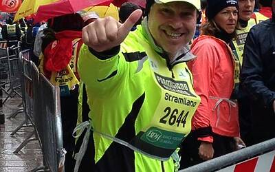 STRAMILANO 2013 42 edizione LE FOTO INEDITE DELLA CORSA PODISITICA PIU ESCLUSIVA E DIVERTENTE DI MILANO CON I RUNNER PIU DINAMICI E SCATTANTI 040