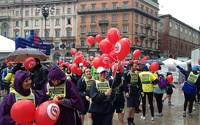 STRAMILANO 2013 42 edizione LE FOTO INEDITE DELLA CORSA PODISITICA PIU ESCLUSIVA E DIVERTENTE DI MILANO CON I RUNNER PIU DINAMICI E SCATTANTI 046