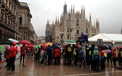 STRAMILANO 2013 42 edizione LE FOTO INEDITE DELLA CORSA PODISITICA PIU ESCLUSIVA E DIVERTENTE DI MILANO CON I RUNNER PIU DINAMICI E SCATTANTI 047