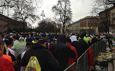 STRAMILANO 2013 42 edizione LE FOTO INEDITE DELLA CORSA PODISITICA PIU ESCLUSIVA E DIVERTENTE DI MILANO CON I RUNNER PIU DINAMICI E SCATTANTI 122