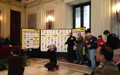 STRAMILANO 2013 LA PRESENTAZIONE A PALAZZO MARINO CON CHIARA BISCONTI ASSESSORA ALLO SPORT DEL COMUNE DI MILANO ANNUNCIA 50.000 PODISTI PARTECIPANTI ALLA CORSA TIPICA DI MILANO 06