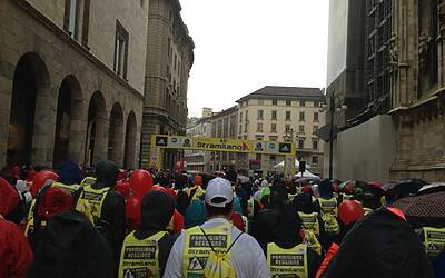 STRAMILANO 2013 LE FOTO INEDITE DELLA CORSA PODISITICA PIU ESCLUSIVA E DIVERTENTE DI MILANO CON I RUNNER PIU DINAMICI E SCATTANTI 026