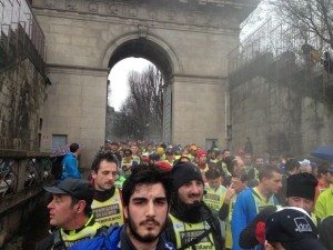 STRAMILANO 2013 LE FOTO INEDITE DELLA CORSA PODISITICA PIU ESCLUSIVA E DIVERTENTE DI MILANO CON I RUNNER PIU DINAMICI E SCATTANTI 039