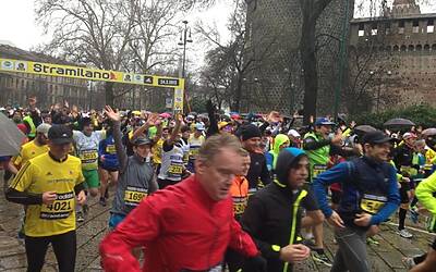 STRAMILANO 2013 LE FOTO INEDITE DELLA CORSA PODISITICA PIU ESCLUSIVA E DIVERTENTE DI MILANO CON I RUNNER PIU DINAMICI E SCATTANTI 062