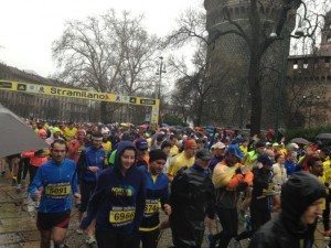 STRAMILANO 2013 LE FOTO INEDITE DELLA CORSA PODISITICA PIU ESCLUSIVA E DIVERTENTE DI MILANO CON I RUNNER PIU DINAMICI E SCATTANTI 067