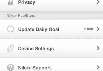 BRACCIALETTO NIKE+ FUELBAND LUNBOXING DELLA PROVA IN ANTEPRIMA ED IN ESCLUSIVA DEL NUOVO MODELLO WHITE ICE VERSIONE SPECIALE PER IL TECNOFITNESS IL RUNNING E DIMAGRIRE PIÙ FACILMENTE DI MICHELE FICARA MANGANELLI TECNORUNNER ASSODIGITALE 13