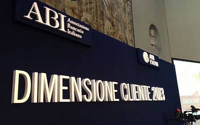 IL CONVEGNO ABI 2013 DIMENSIONE CLIENTE A PALAZZO ALTIERI ROMA SEDE ABI ASSOCIAZIONE BANCARIA ITALIANA DOVE HO PARTECIPATO COME RELATORE ALLA TAVOLA ROTONDA SUI SOCIAL MEDIA ED INTERNET OF THINGS INSIEME A FABRIZIO BELLAVISTA 19
