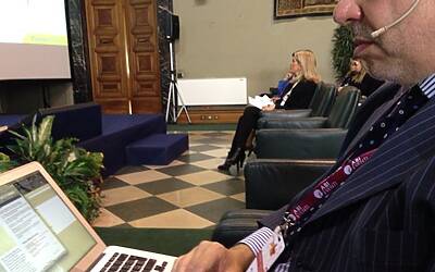 IL CONVEGNO ABI 2013 DIMENSIONE CLIENTE A PALAZZO ALTIERI ROMA SEDE ABI ASSOCIAZIONE BANCARIA ITALIANA DOVE HO PARTECIPATO COME RELATORE ALLA TAVOLA ROTONDA SUI SOCIAL MEDIA ED INTERNET OF THINGS INSIEME A FABRIZIO BELLAVISTA 38