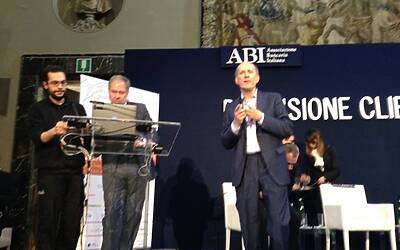 IL CONVEGNO ABI 2013 DIMENSIONE CLIENTE A PALAZZO ALTIERI ROMA SEDE ABI ASSOCIAZIONE BANCARIA ITALIANA DOVE HO PARTECIPATO COME RELATORE ALLA TAVOLA ROTONDA SUI SOCIAL MEDIA ED INTERNET OF THINGS INSIEME A FABRIZIO BELLAVISTA 43