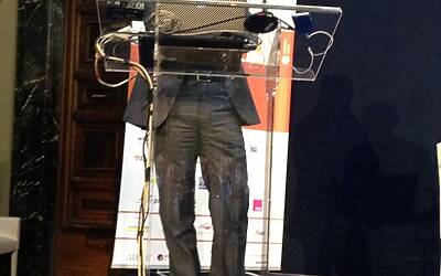 IL CONVEGNO ABI 2013 DIMENSIONE CLIENTE A PALAZZO ALTIERI ROMA SEDE ABI ASSOCIAZIONE BANCARIA ITALIANA DOVE HO PARTECIPATO COME RELATORE ALLA TAVOLA ROTONDA SUI SOCIAL MEDIA ED INTERNET OF THINGS INSIEME A FABRIZIO BELLAVISTA 48