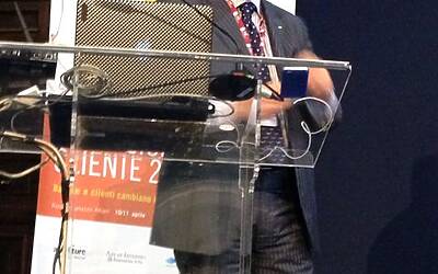 IL CONVEGNO ABI 2013 DIMENSIONE CLIENTE A PALAZZO ALTIERI ROMA SEDE ABI ASSOCIAZIONE BANCARIA ITALIANA DOVE HO PARTECIPATO COME RELATORE ALLA TAVOLA ROTONDA SUI SOCIAL MEDIA ED INTERNET OF THINGS INSIEME A FABRIZIO BELLAVISTA 54