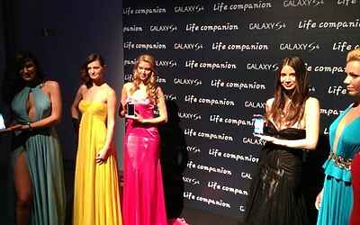LANCIO ITALIANO DI SAMSUNG GALAXY S4 LIFE COMPANION AL SUPERSTUDIO PIÙ DI VIA TORTONA MILANO IL NUOVO SMARTPHONE ANDROID 009