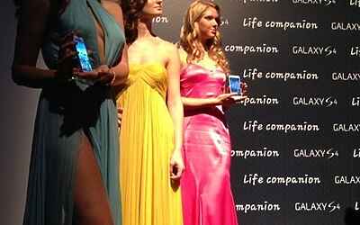 LANCIO ITALIANO DI SAMSUNG GALAXY S4 LIFE COMPANION AL SUPERSTUDIO PIÙ DI VIA TORTONA MILANO IL NUOVO SMARTPHONE ANDROID 016