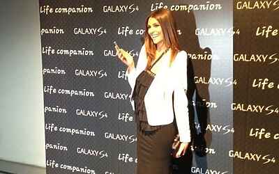LANCIO ITALIANO DI SAMSUNG GALAXY S4 LIFE COMPANION AL SUPERSTUDIO PIÙ DI VIA TORTONA MILANO IL NUOVO SMARTPHONE ANDROID 042